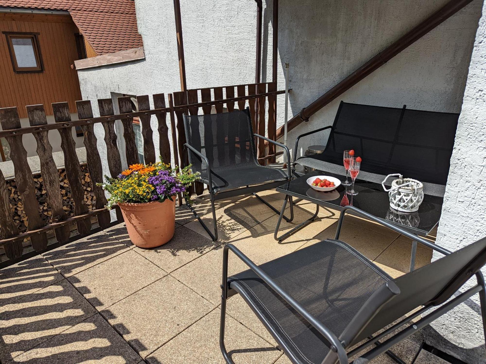 H2 - Urlaubsmagie - Garten, Pool, Terrasse, Grill Sebnitz Exterior photo